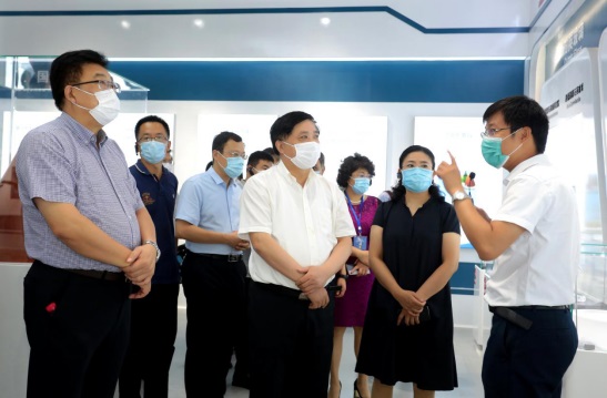 山东省科技厅组织全省共同体调查调研无机职能资料与智能造作创新创业共同体-2-web.jpg