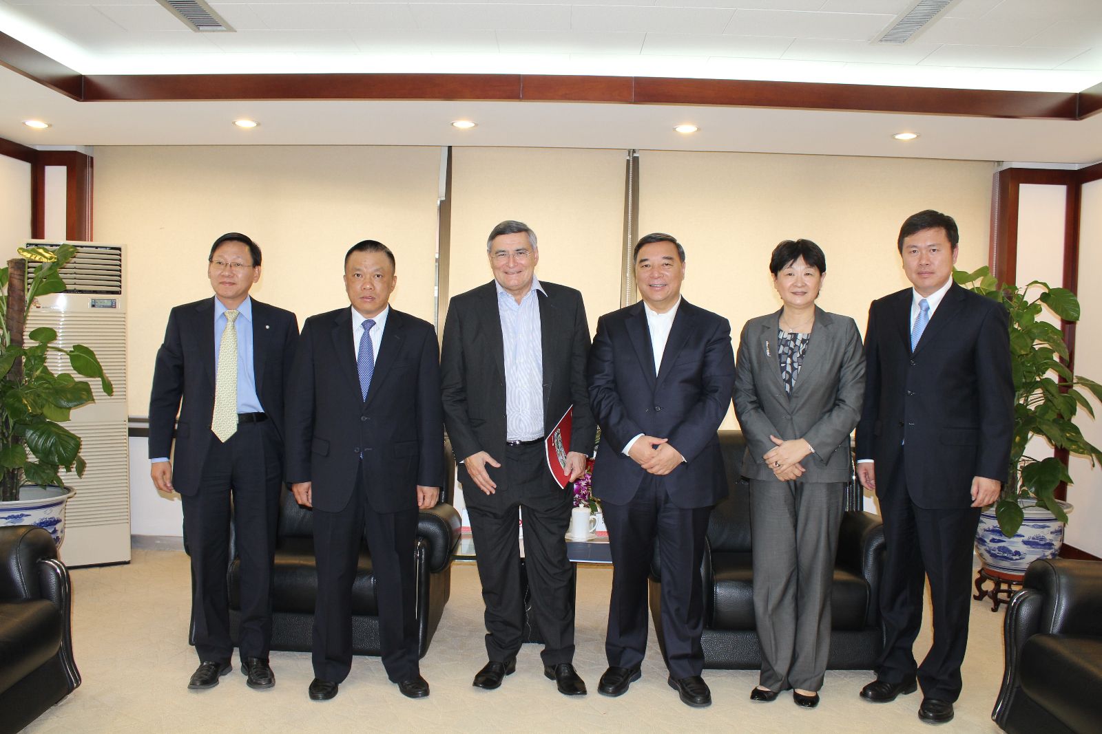ca88手机客户端(安卓/苹果)CA88会员登录入口