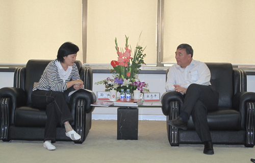 宋志平会见海南省定安县县委书记孙颖一行 ca88手机客户端(安卓/苹果)CA88会员登录入口